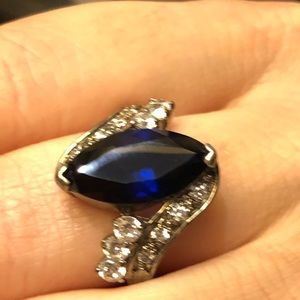 Sapphire ring